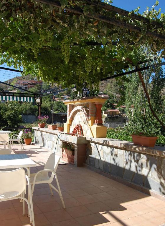 Nightingale Hotel Platres Buitenkant foto